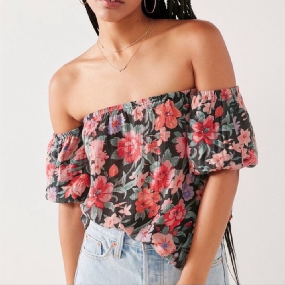 NWT Urban outfitters Kimchi Blue top